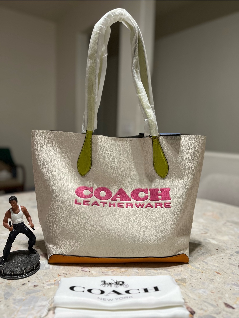 NWT！COACH Coach  KIA TOTE IN COLORBLOCK（COACH CA097）